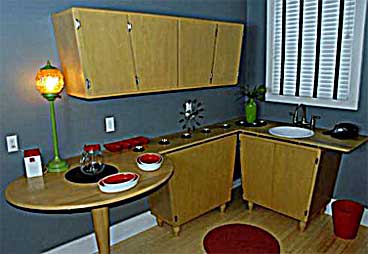 Kitchen cabinets & breakfast nook